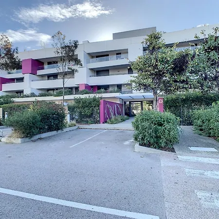 Lägenhet F3 Confortable Avec Piscine, Parking Et Terrasse, A 150m De La De - Fr-1-715-94 Palavas-les-Flots