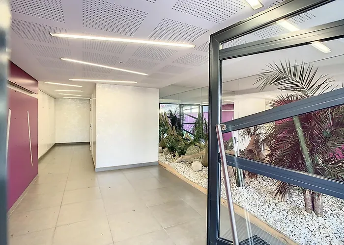 F3 Confortable Avec Piscine, Parking Et Terrasse, A 150m De La De - Fr-1-715-94 Apartment Palavas-les-Flots